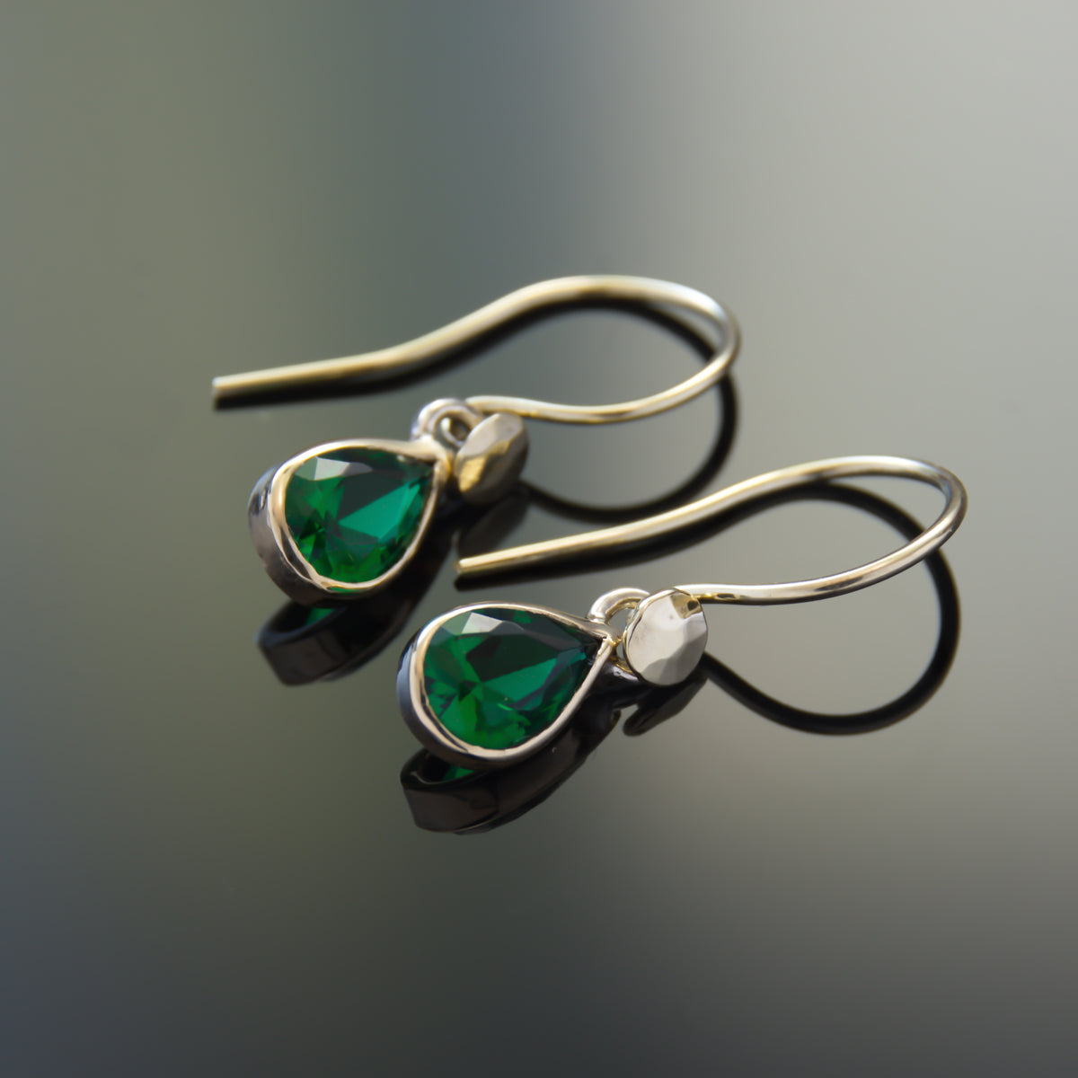 EG2231 Green Emerald dangle earrings