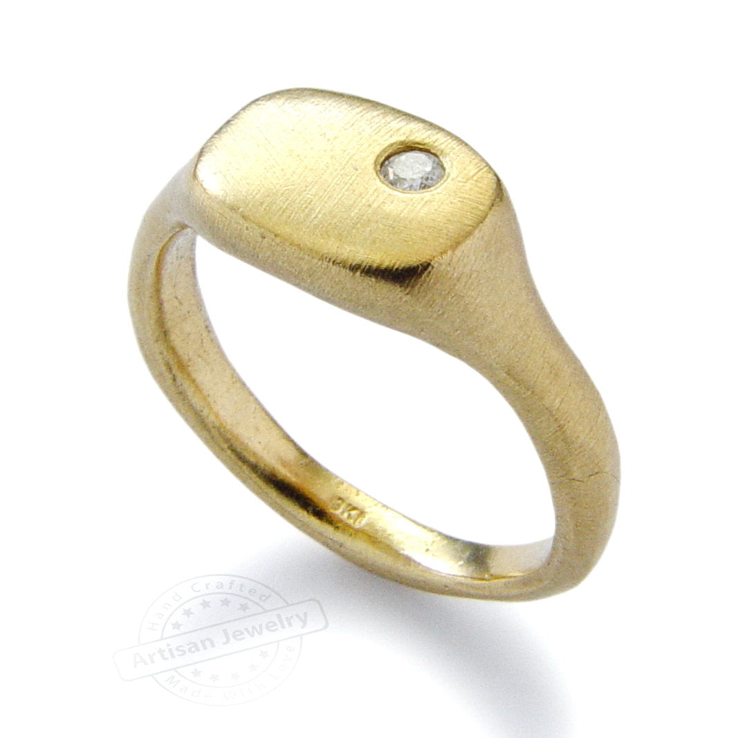 RG1772X Square Gold ring with a Single Diamond