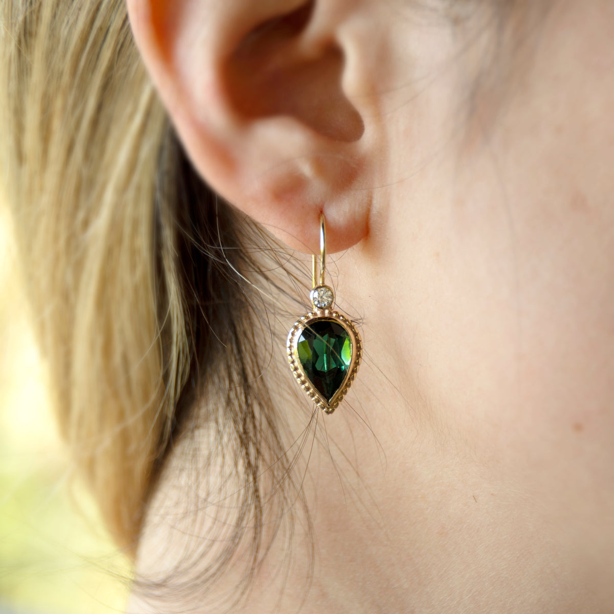 EG2215-1  Gold Teardrop Earrings with Emerald