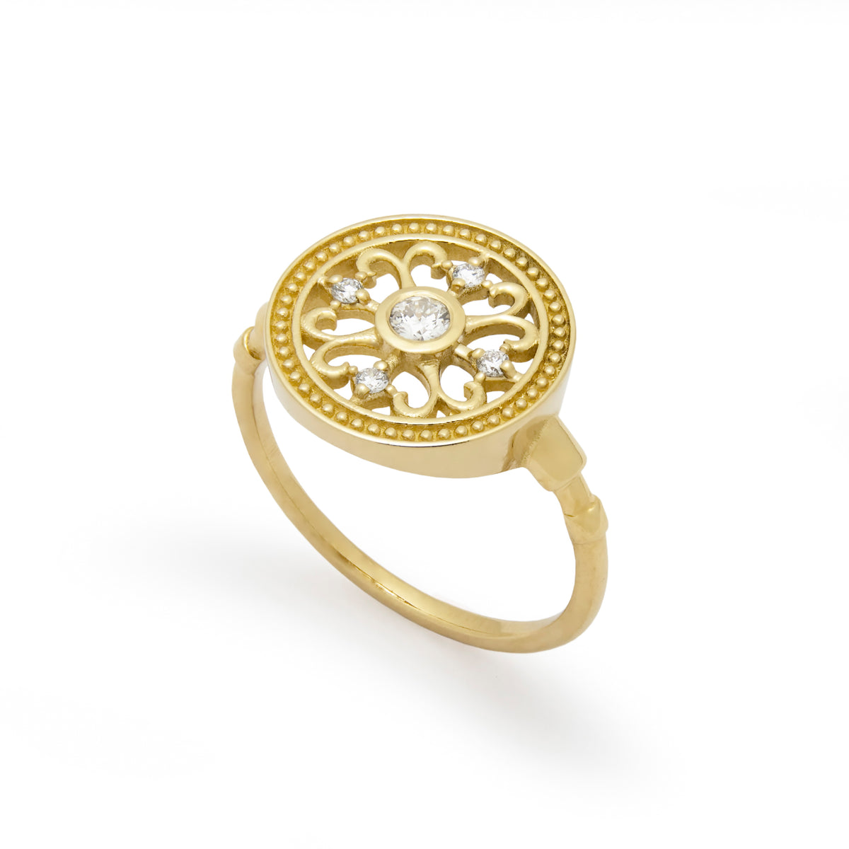 RG1913 Elegant Gold Ring with Filigree Design and Diamonds