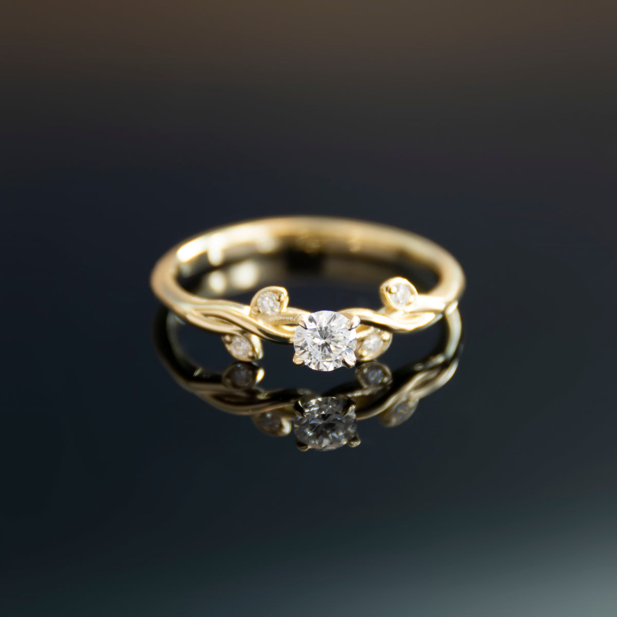 RG1915 Dainty Gold Swivel Ring with Mixed-Size Diamonds