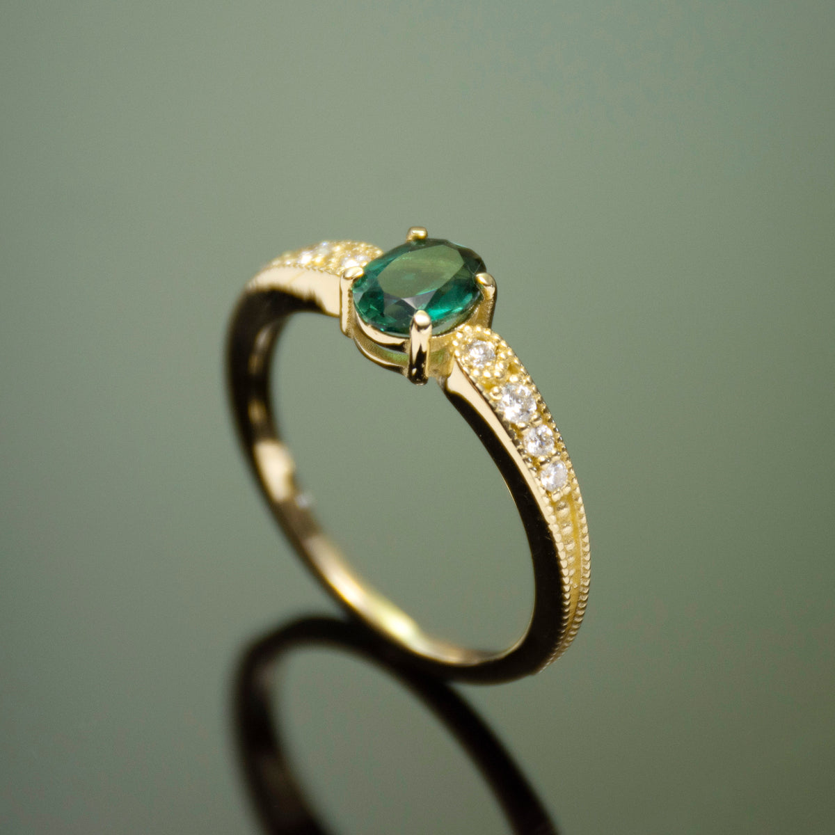 RG1921-1 Gold Ring with Center Green Spinel and Diamond Accents