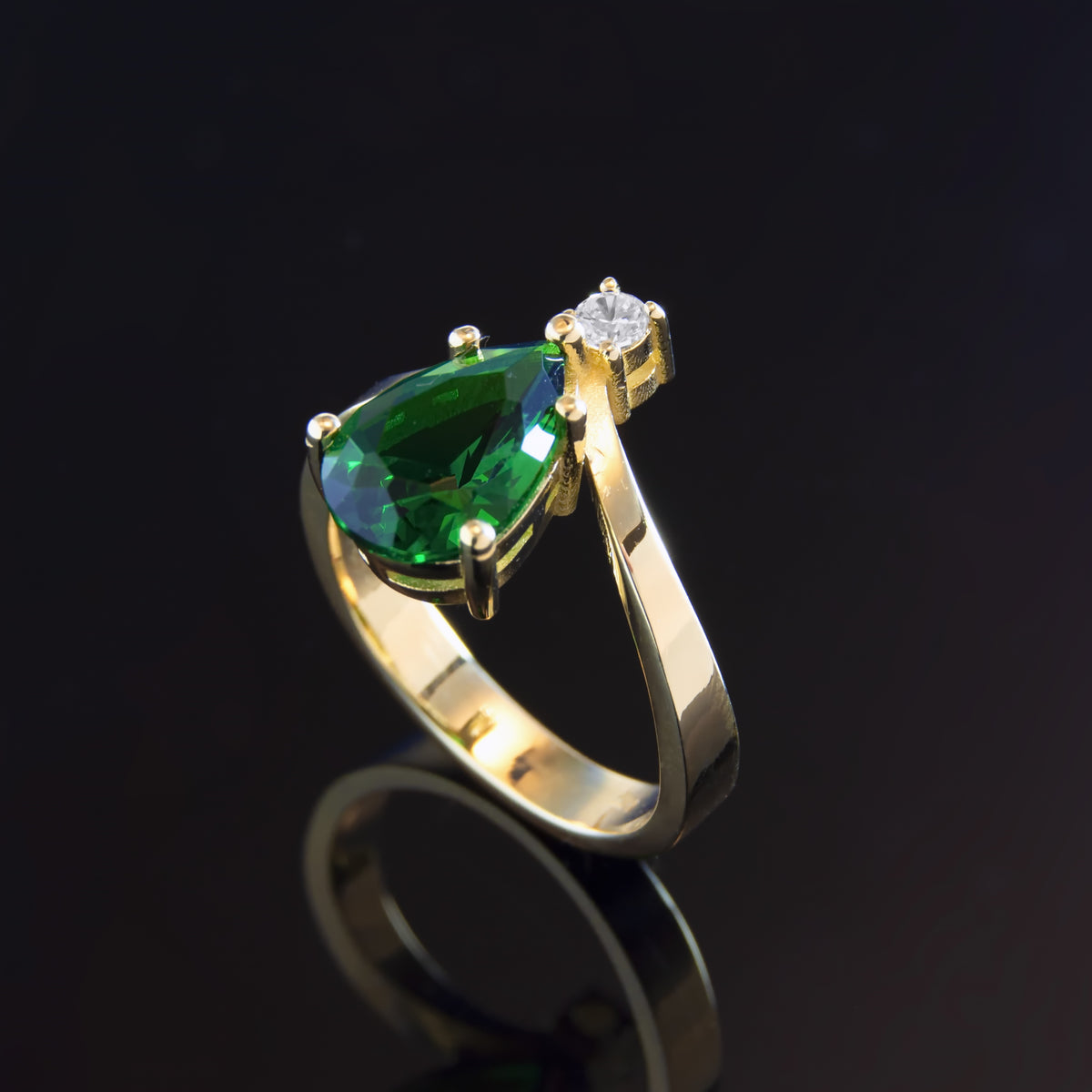 RG1943 Modern Green Chrome Diopside And Diamond Statement Ring In Yellow Gold, Green Stone Ring