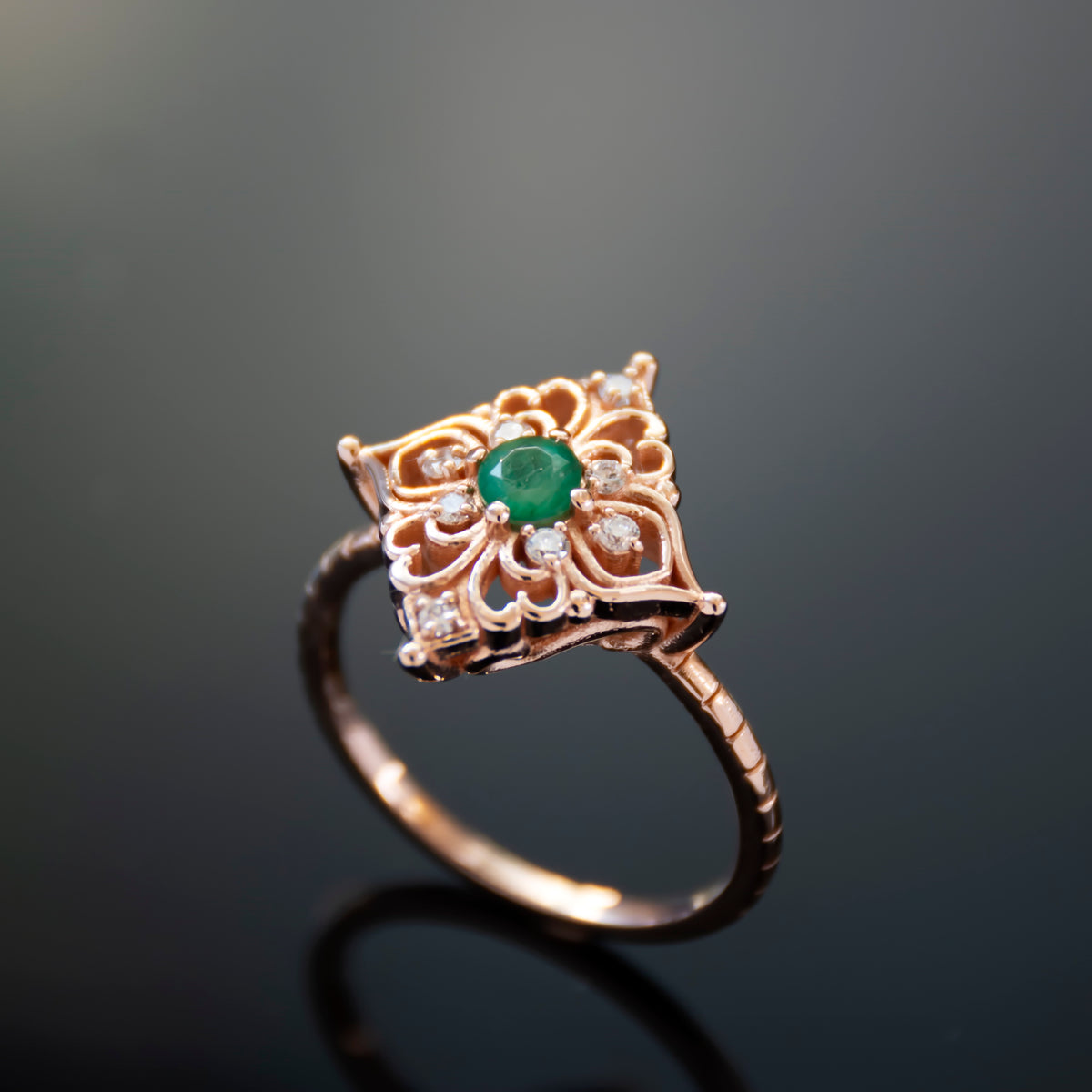 RG1945 Filigree Rose Gold Ring with Emerald and Diamond Cluster, Vintage Gold Ring, Emerald and Diamonds Gold Ring