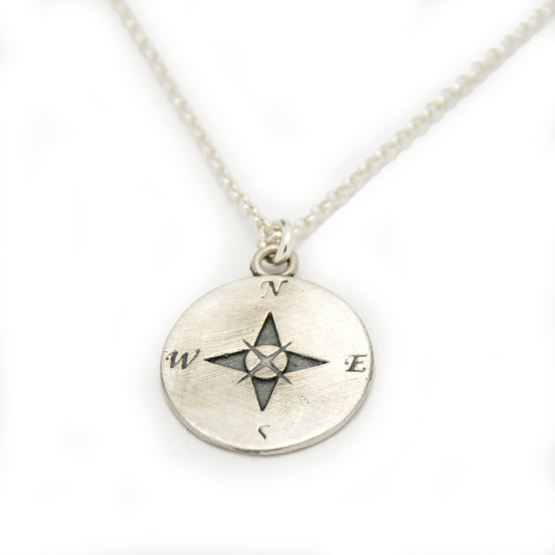MN4081 Silver Compass necklace