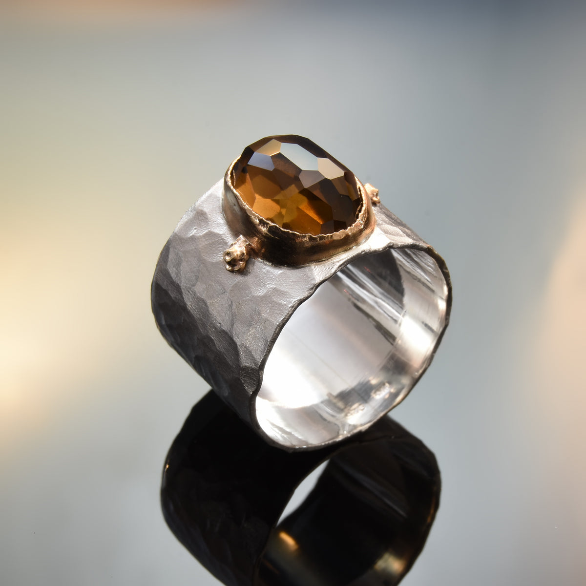 R1026P-1 Matte Silver and Smokey Quartz Wide ring