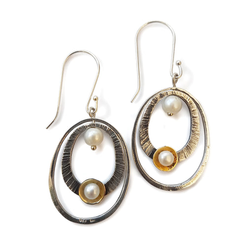 E2168G Silver and Gold circles earrings with Pearls
