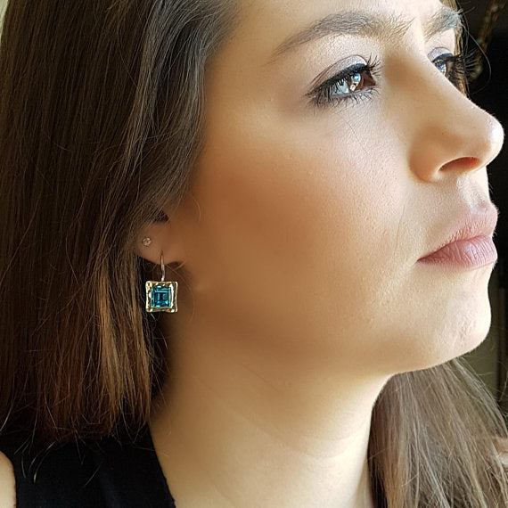 E7716 Blue Quartz Square Earrings