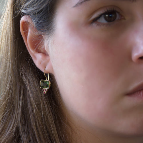EG2221-1 Gold Square Drop Earrings with Green Spinel and Ruby