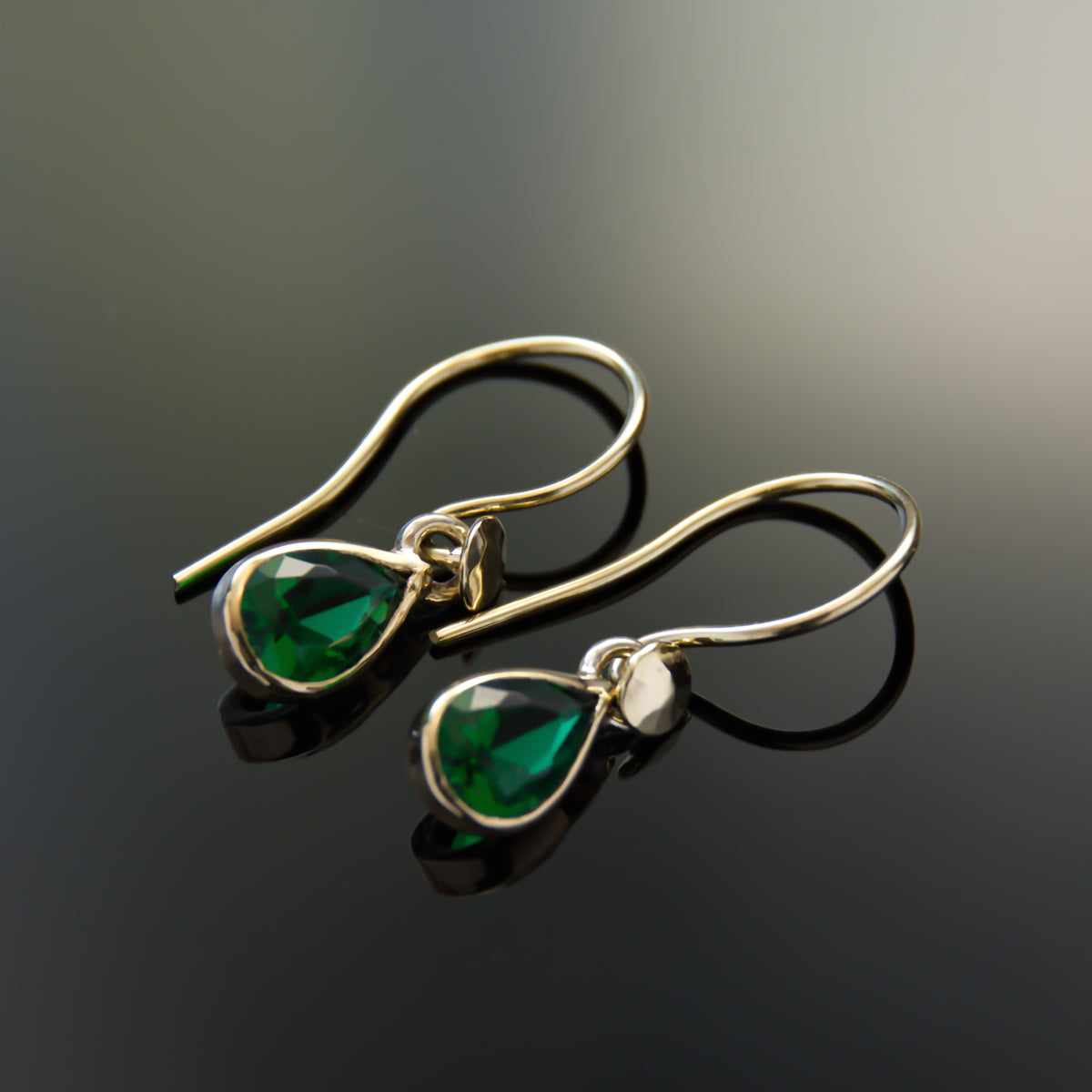 EG2231 Green Emerald dangle earrings