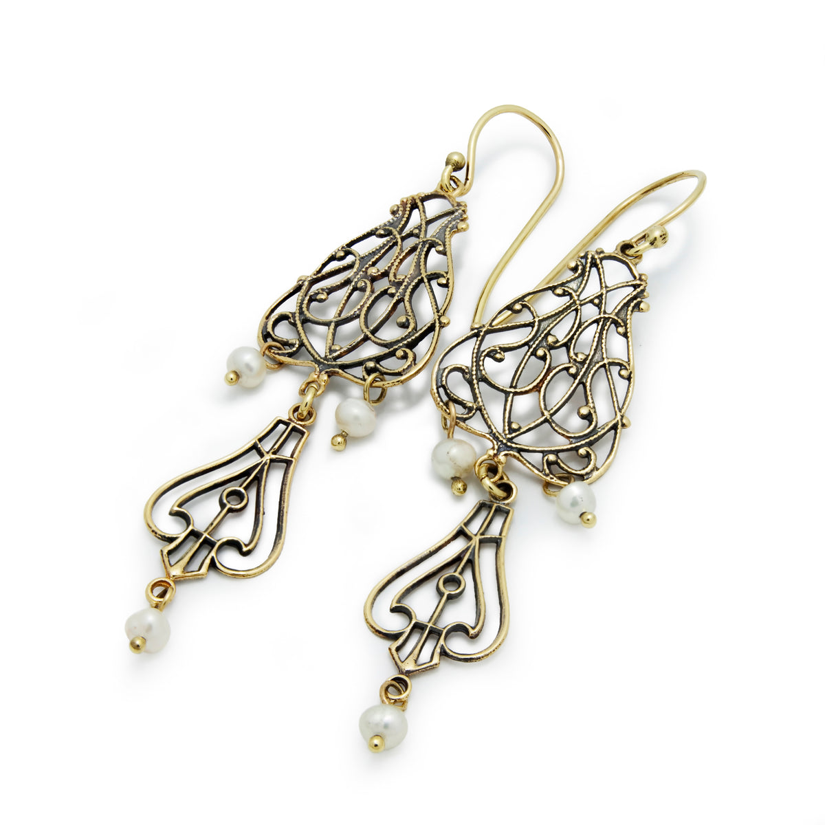 EG7702 Gold Chandelier Earrings with Pearls