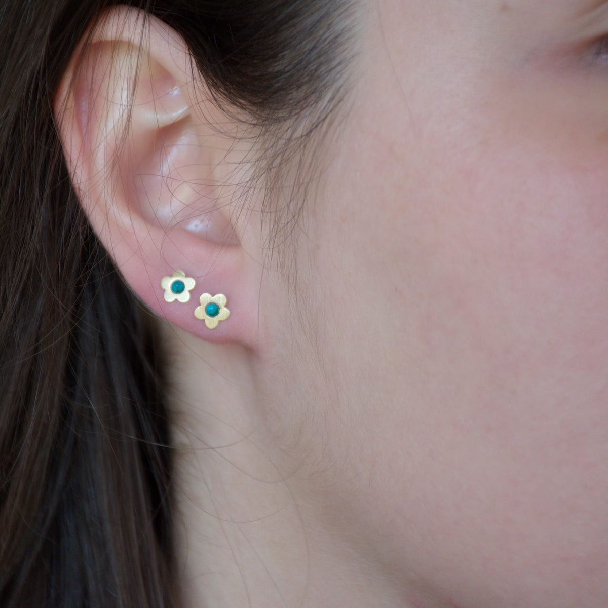 EG7766A Gold Flower Stud earrings with Turquoise