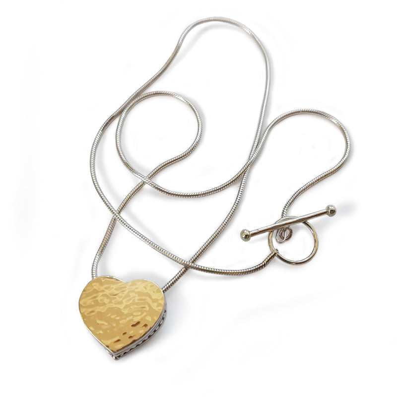 N0463  Two tone necklace with Hammered gold heart pendant