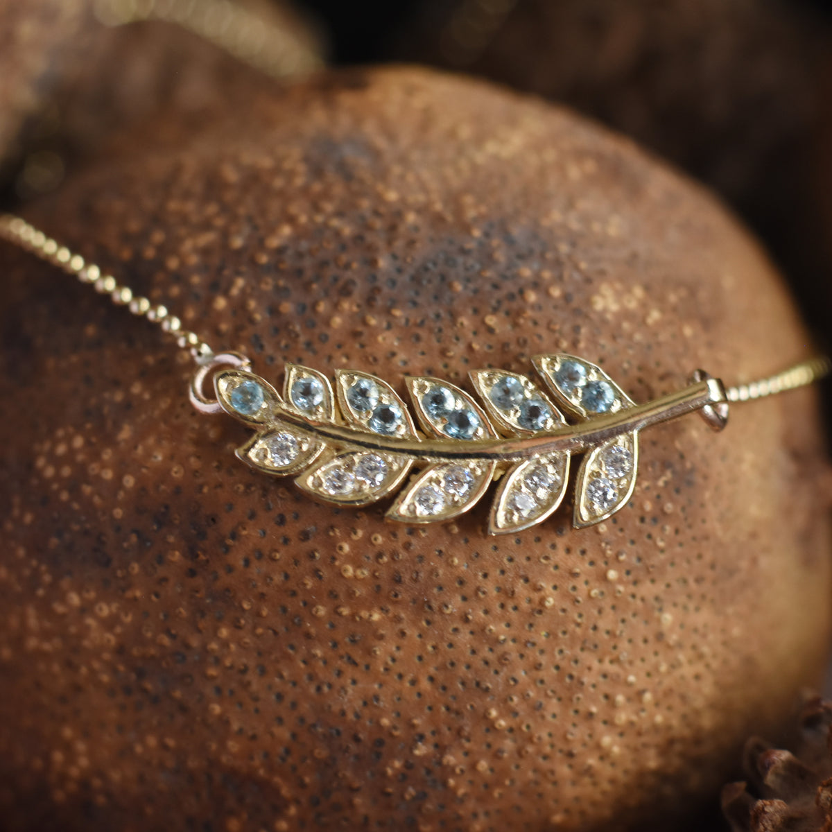 NG4754-1 Gold Leaf Necklace with Topaz