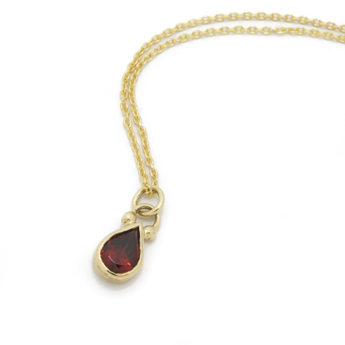 NG4768 Gold Necklace with Teardrop Garnet Pendant