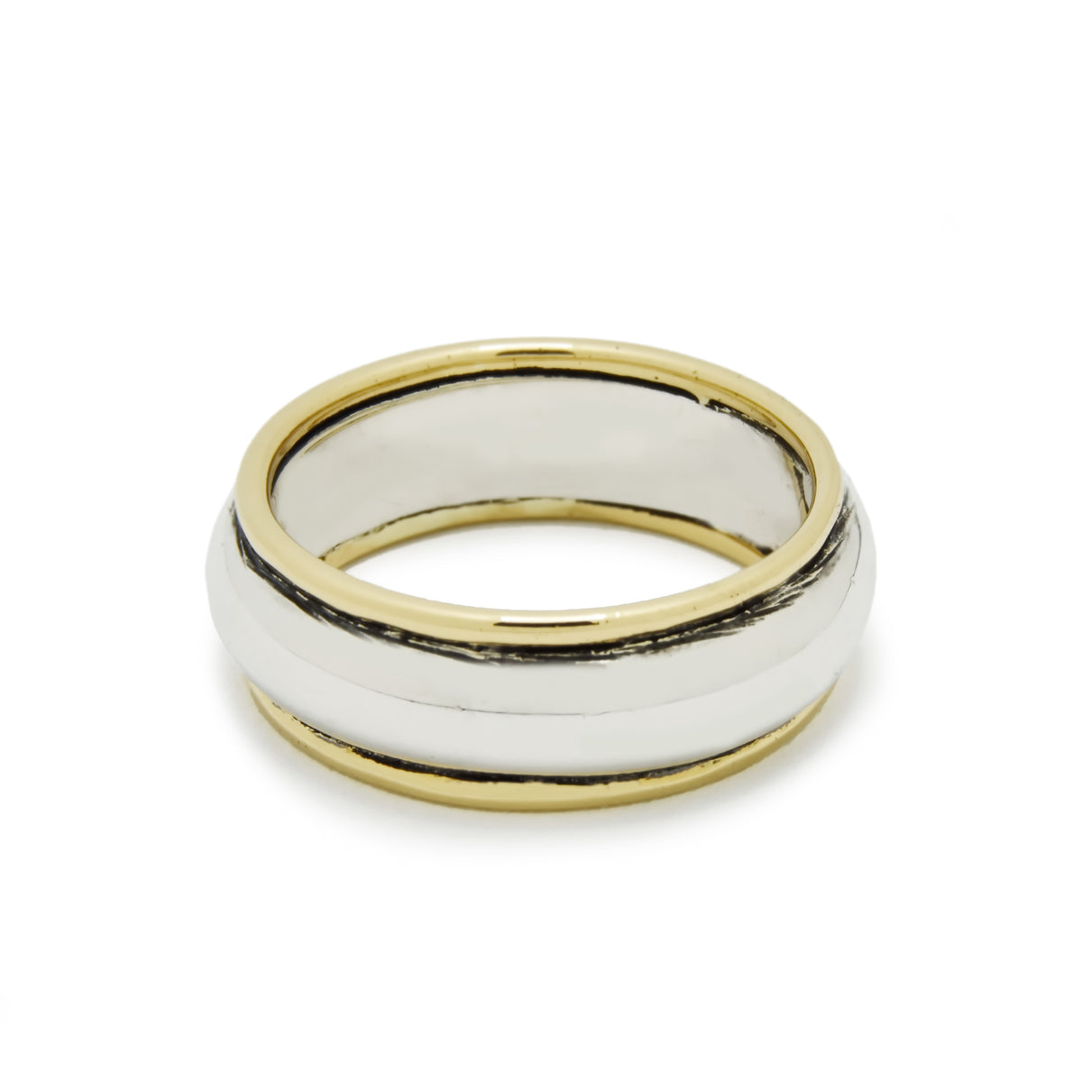 R0121 Silver Band with Gold Rim