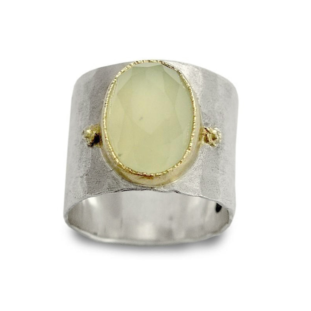 R1026P Oval Jade Bohemian ring