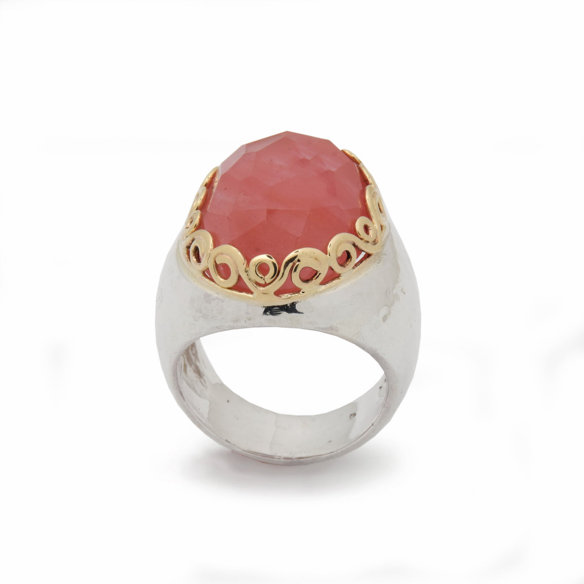 R1113H Cherry Quarts chunky ring with Gold Ornaments