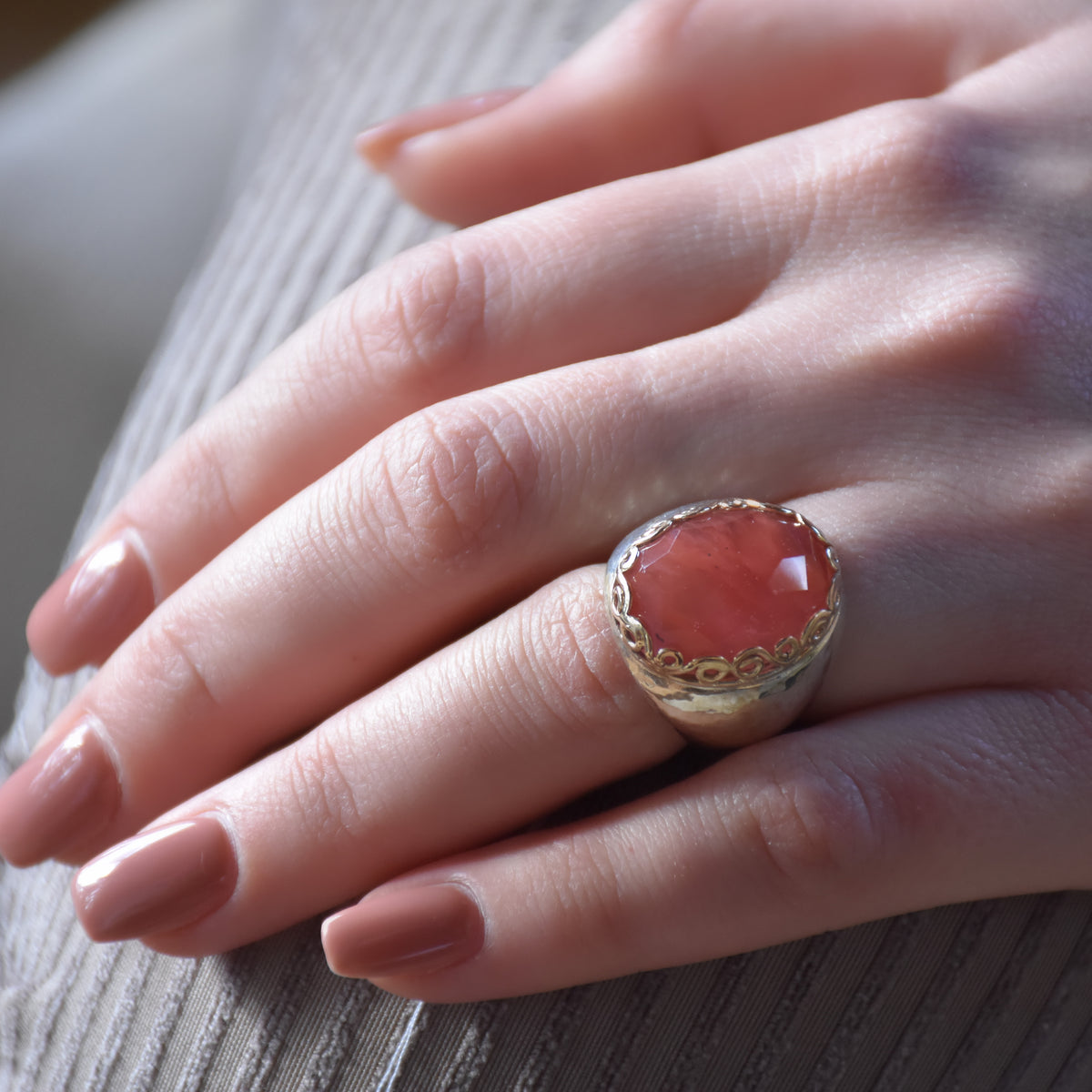 R1113H Cherry Quarts chunky ring with Gold Ornaments