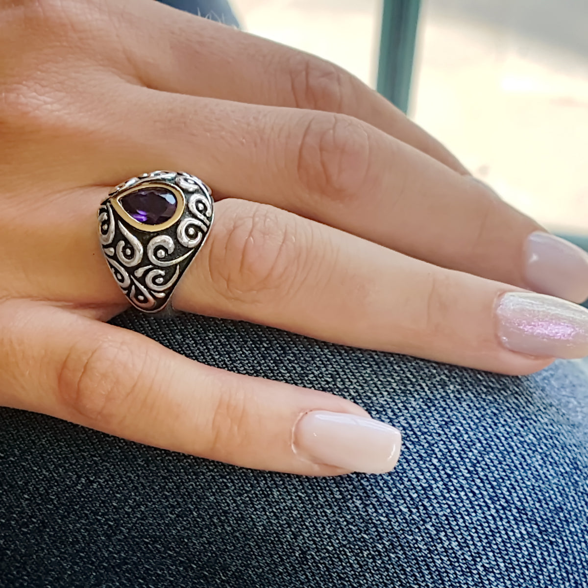 R1152 Filigree ring with Teardrop Amethyst