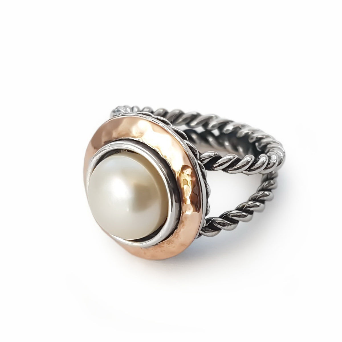 R1549-1 Rose Gold and Silver rope ring with Pearl