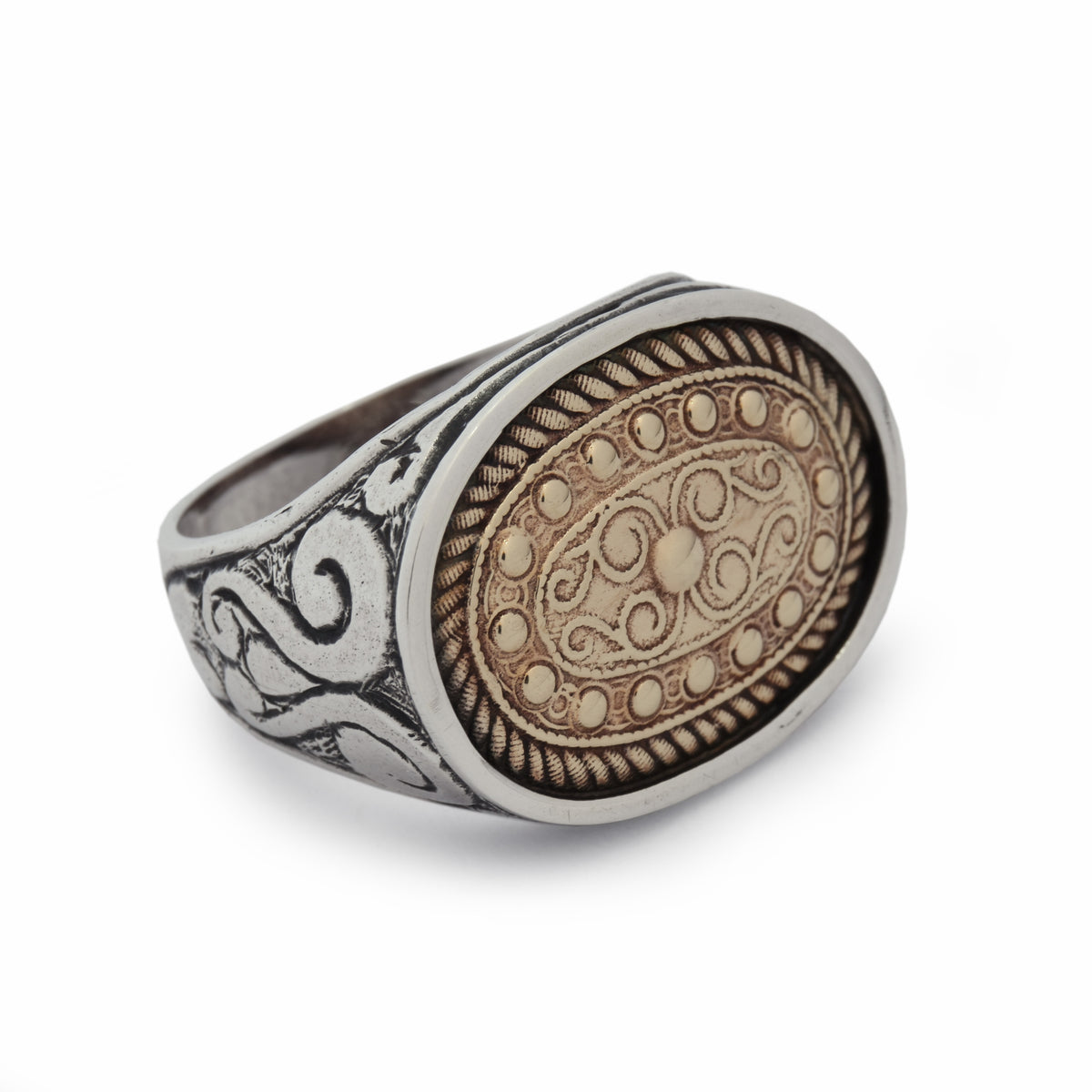 R1598-1 Large cocktail ring with ethnic motifs