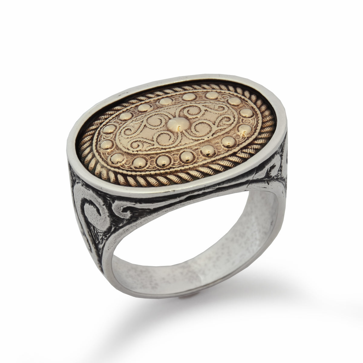 R1598-1 Large cocktail ring with ethnic motifs