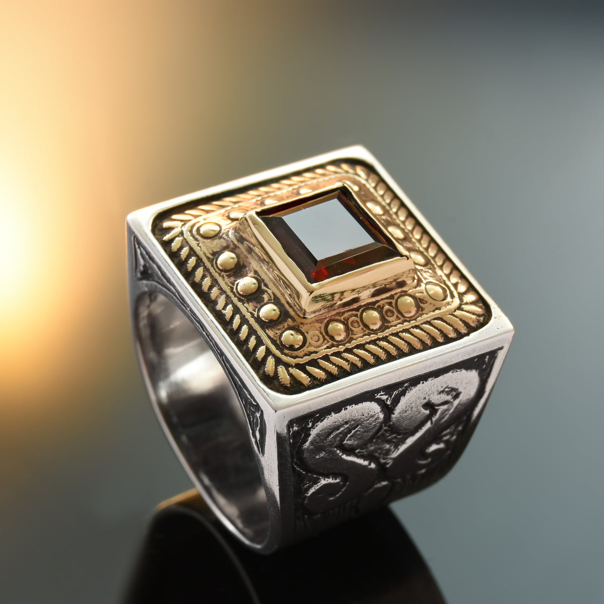 R1600X-1 Square Ethnic ring with Garnet