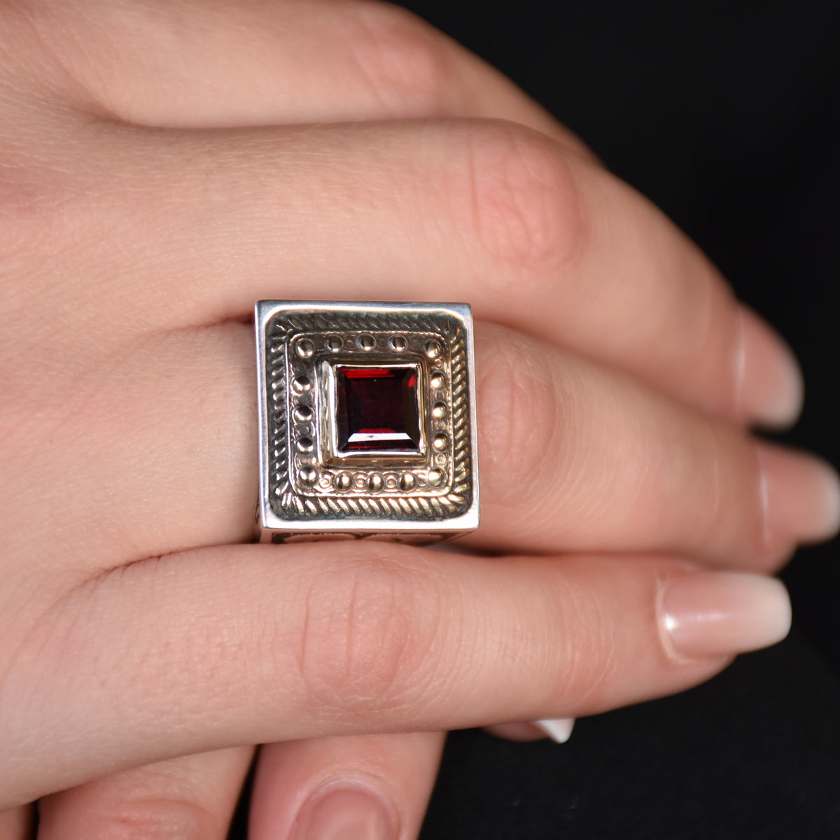 R1600X-1 Square Ethnic ring with Garnet