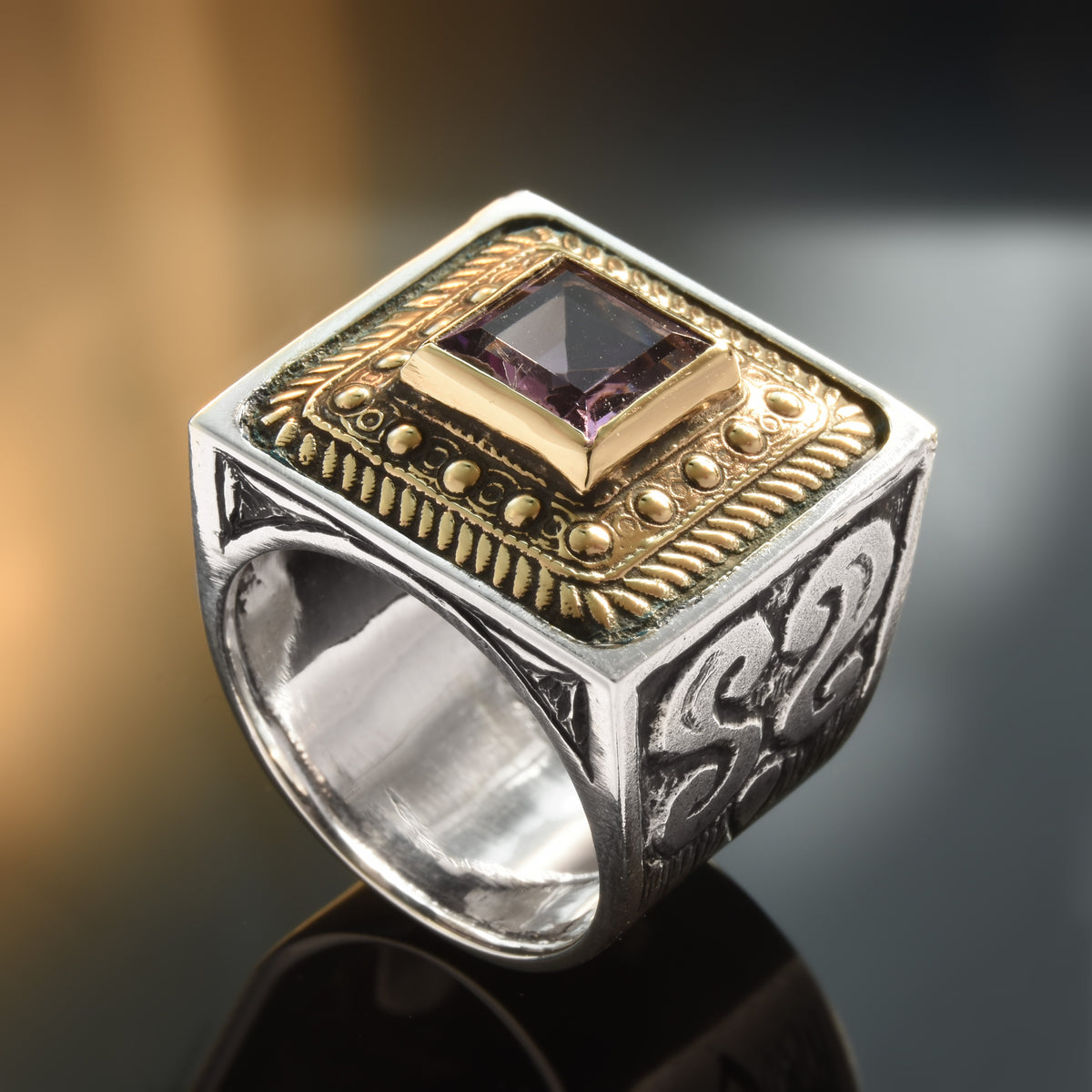 R1600X Square Ethnic ring with Amethyst