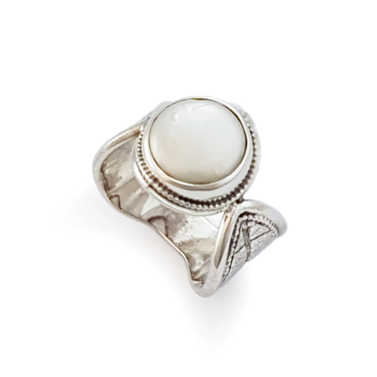 R1691 Pearl Silver Leaf ring