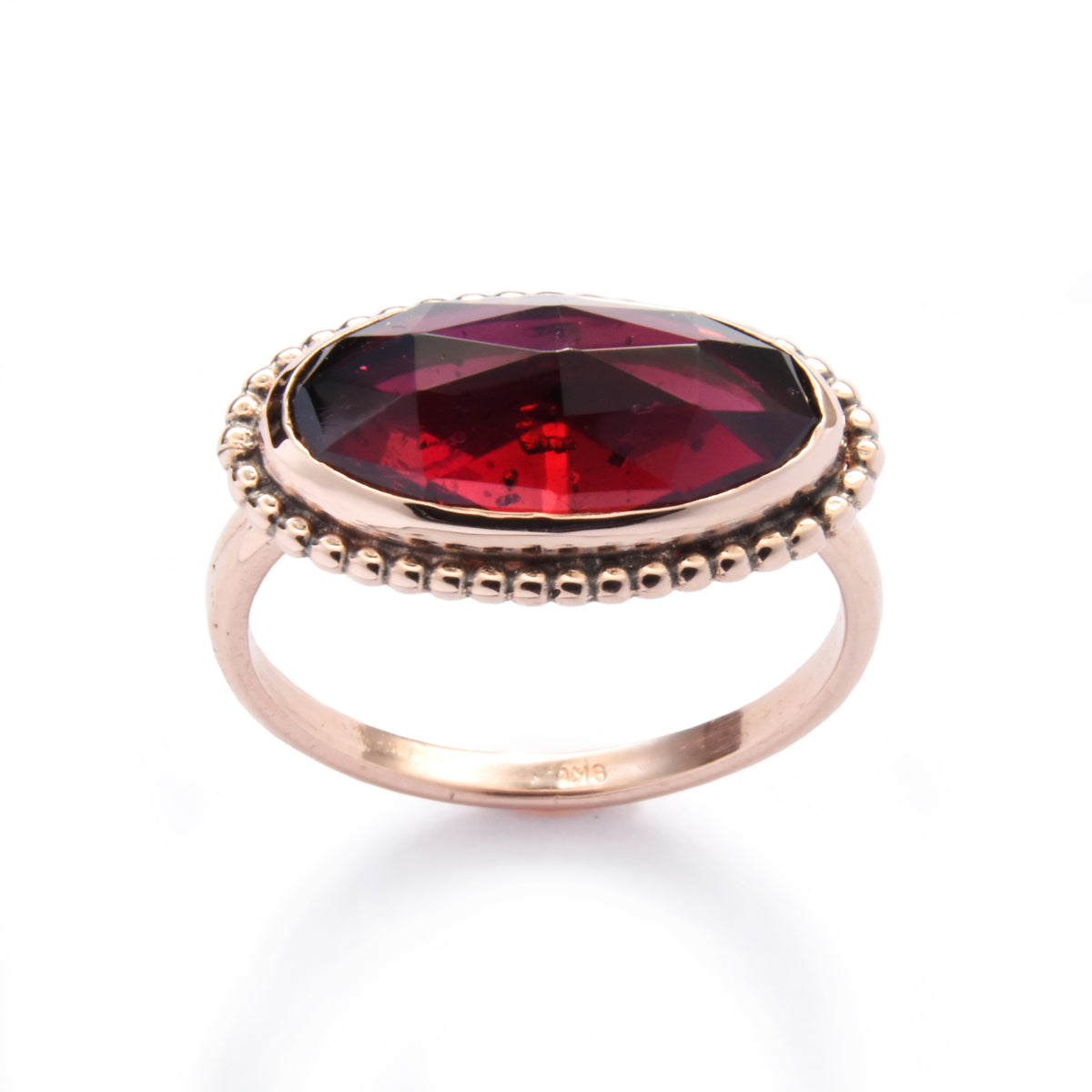 RG1810-1 Faceted Garnet vintage ring