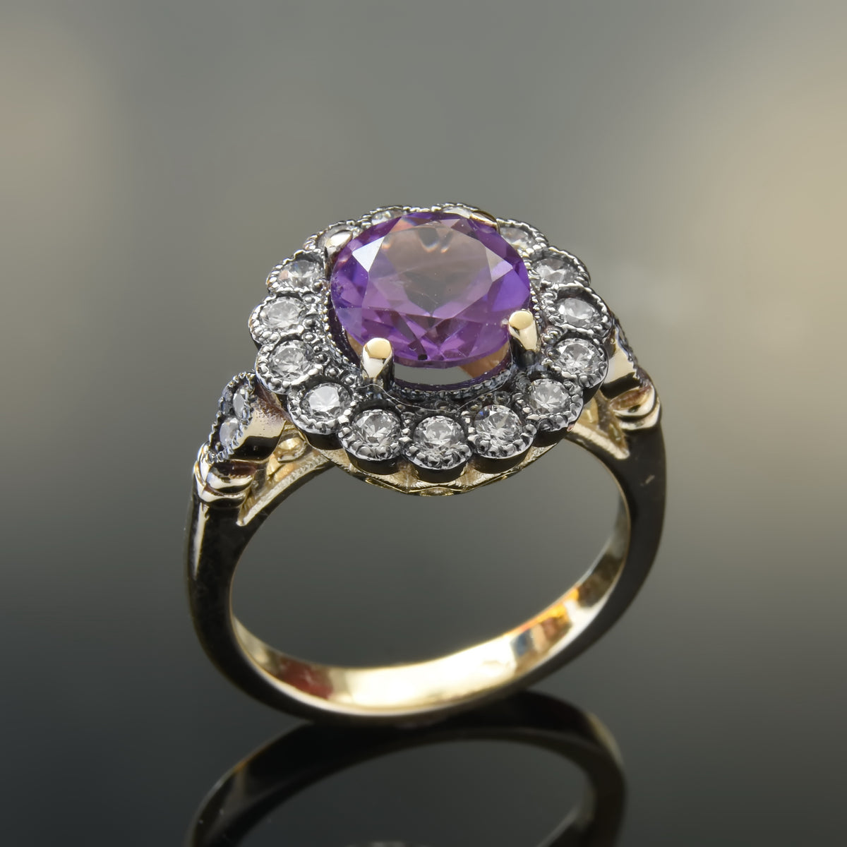 RG1812-1 Gold and Amethyst Victorian ring