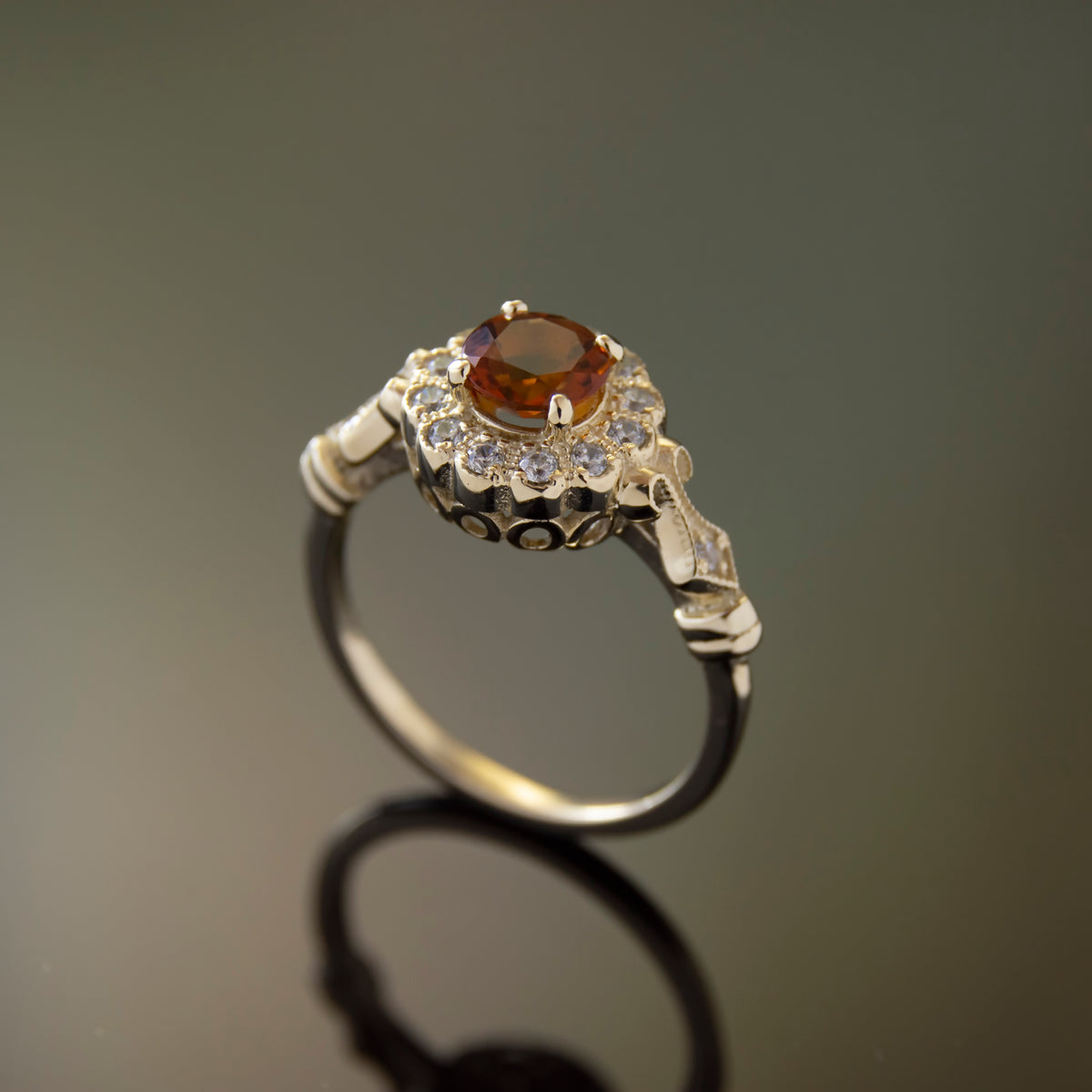 RG1816-1 Vintage Gold Flower Ring with Citrine