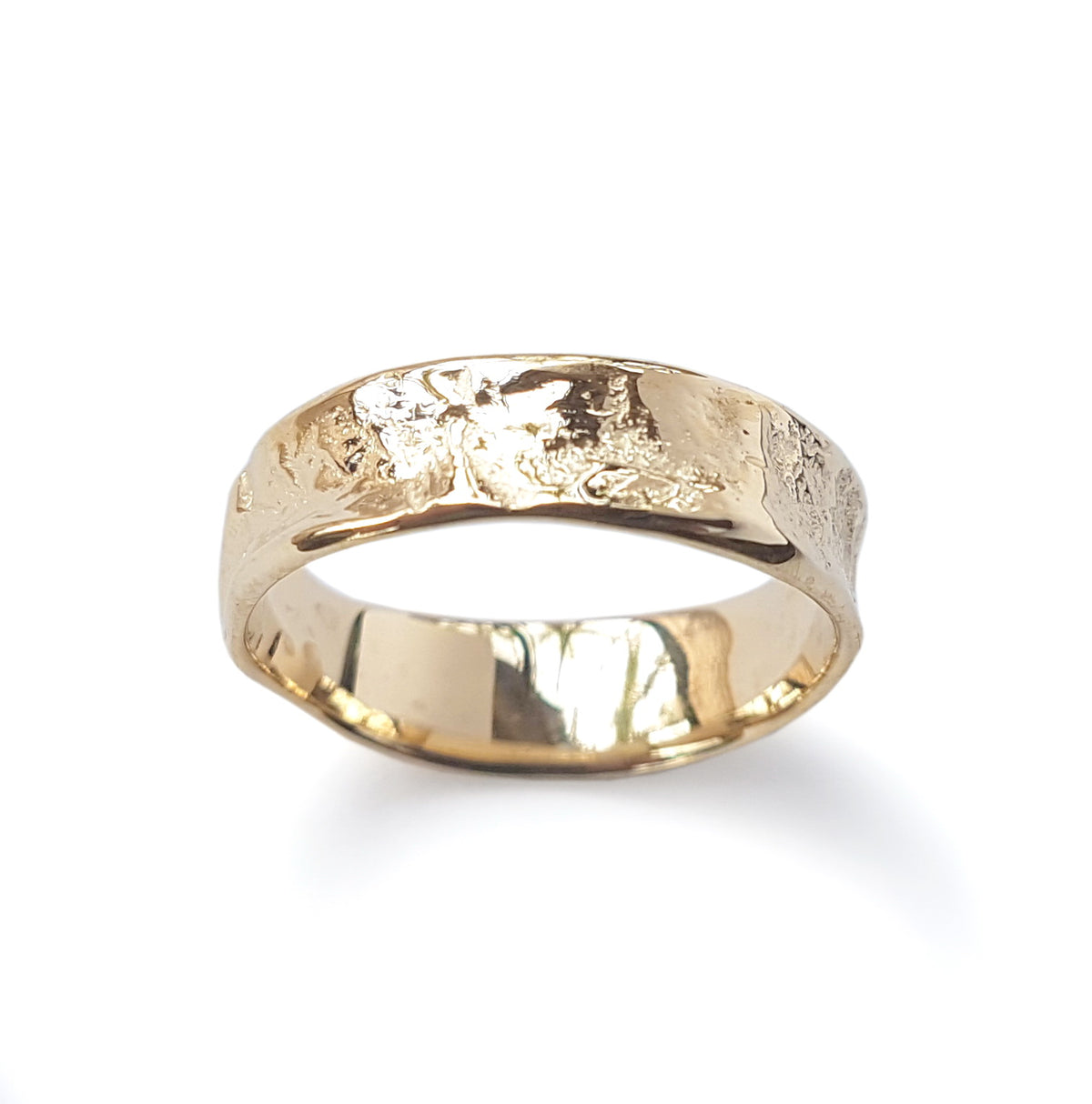 RG1827 Textured Gold wedding band