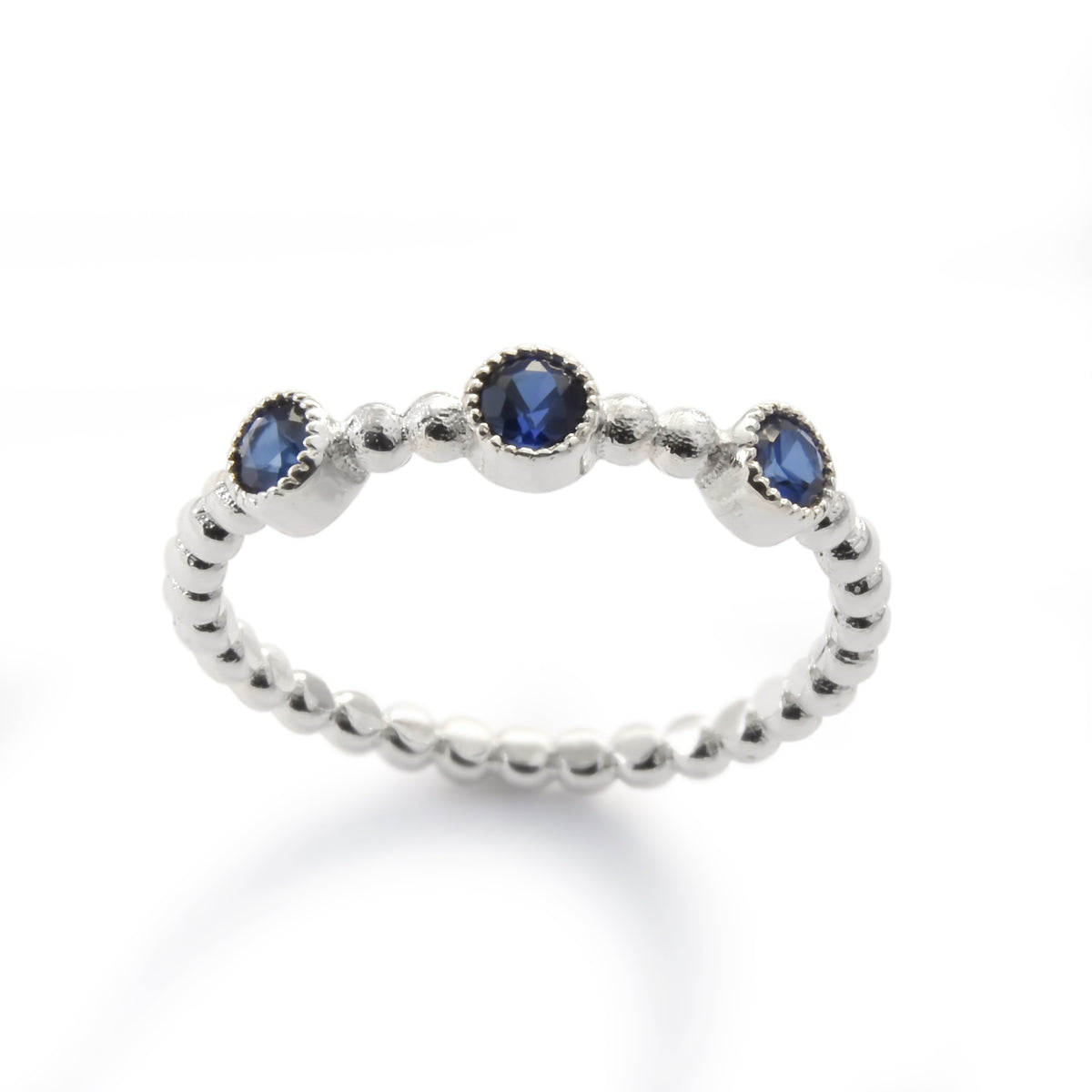 RG1830 Triple Sapphire Dotted Gold Band Ring