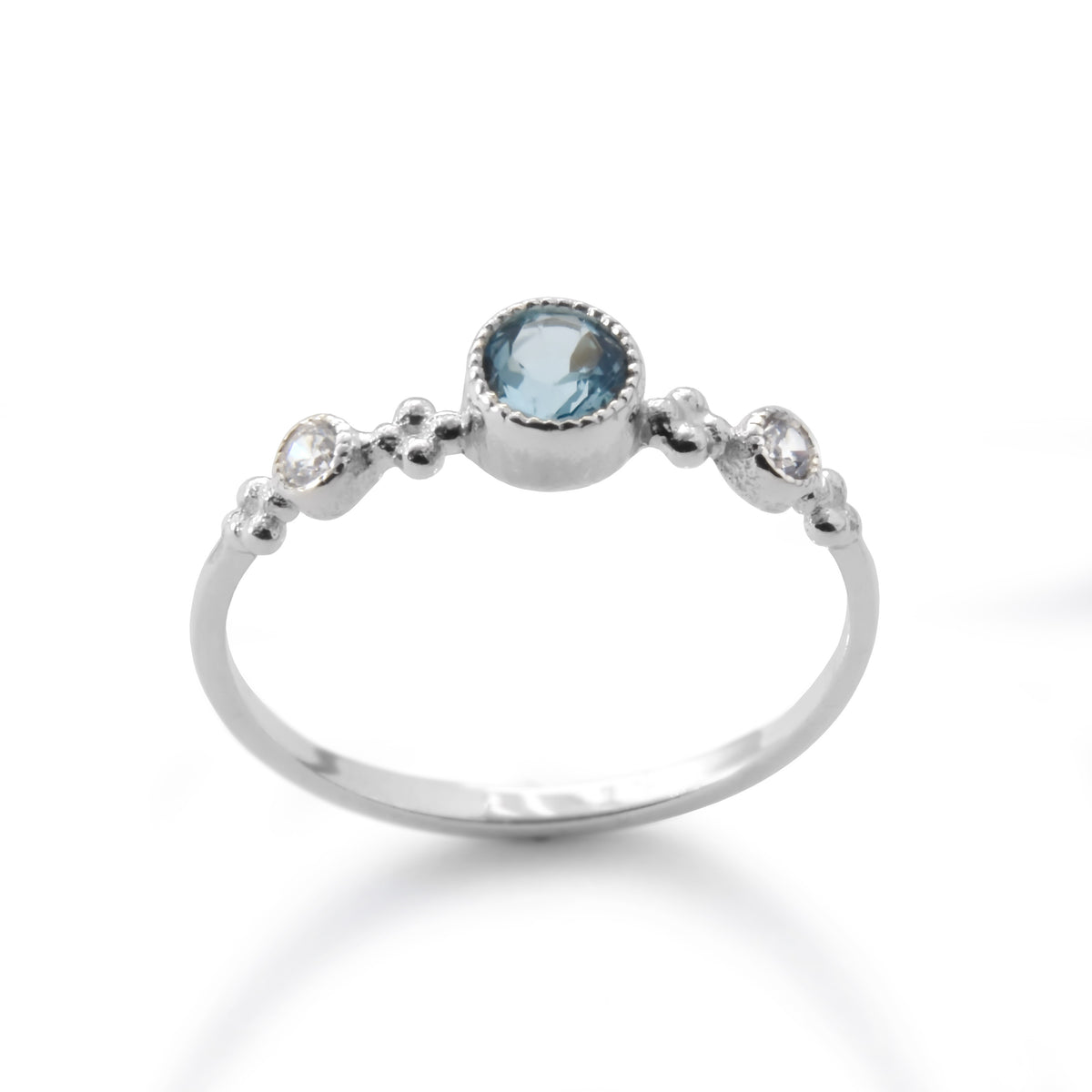 RG1831-2 Topaz and white gold Ring