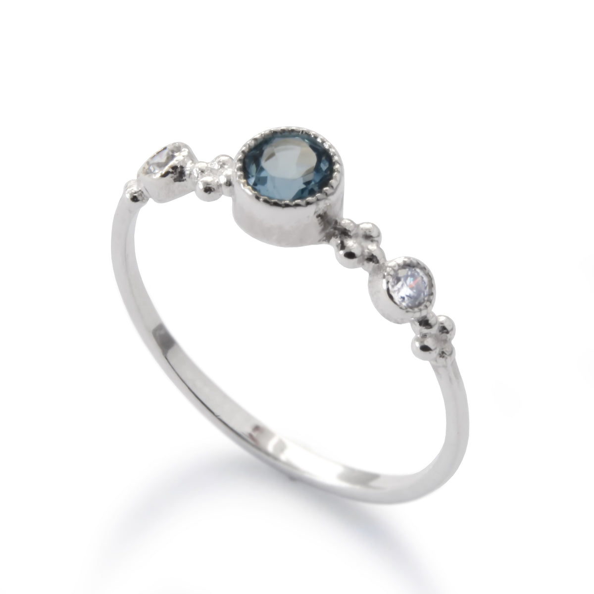 RG1831-2 Topaz and white gold Ring