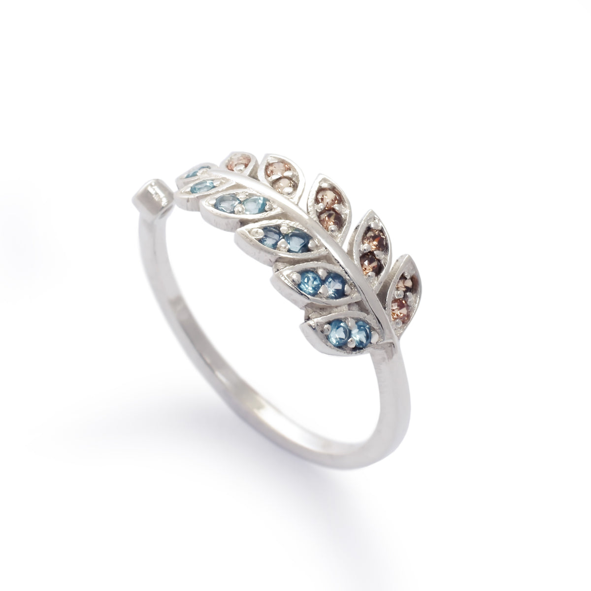 RG1835 White gold and Topaz leaf ring