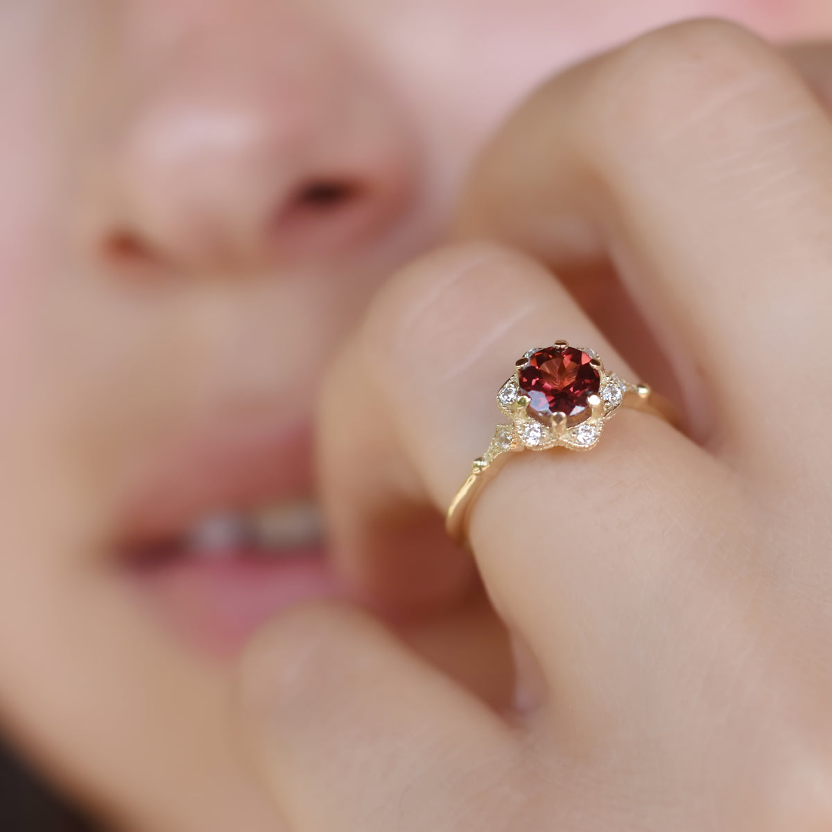 RG1854 Gold flower ring with Garnet and CZ