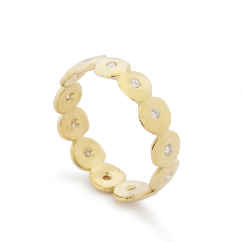 RG1861D Dotted Gold ring with Diamonds