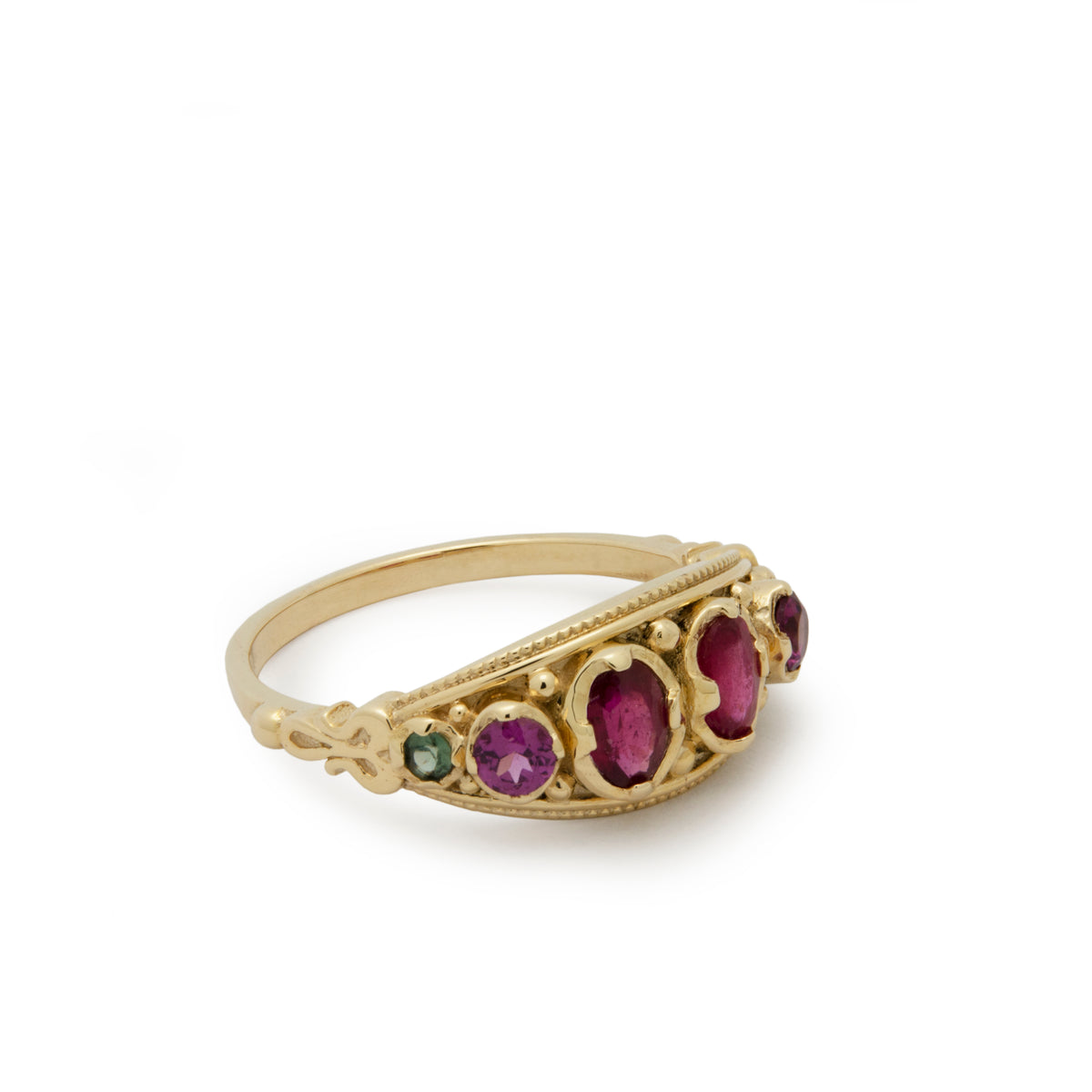 RG1884 Victorian Ring with Red Gemstones