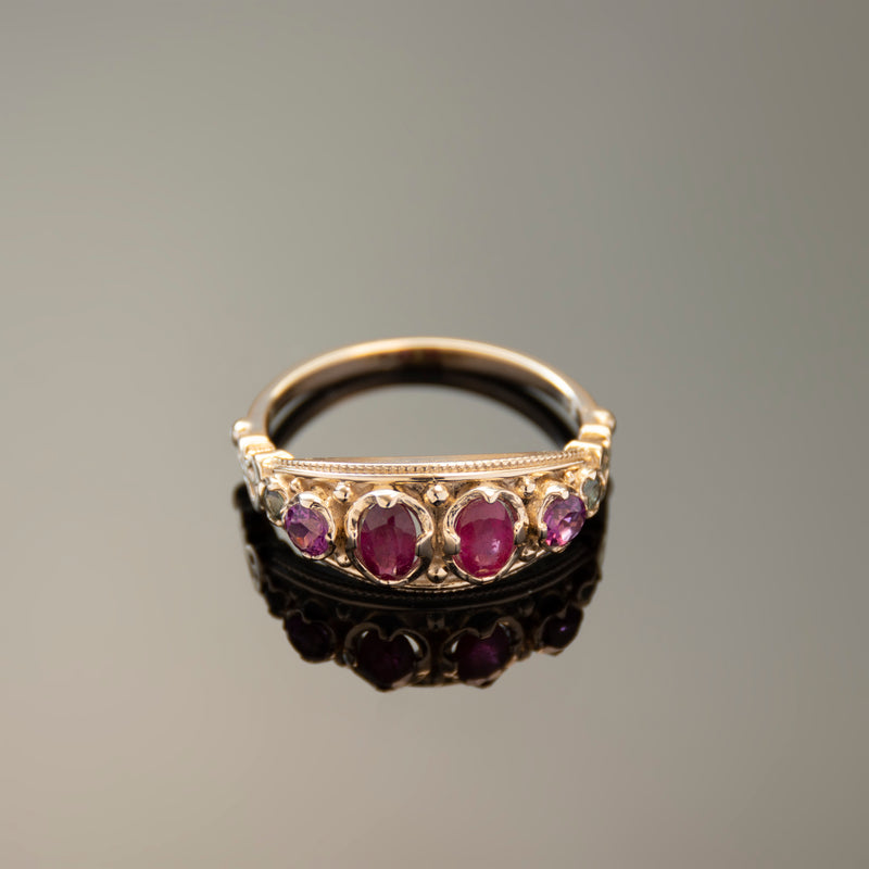 RG1884 Victorian Ring with Red Gemstones