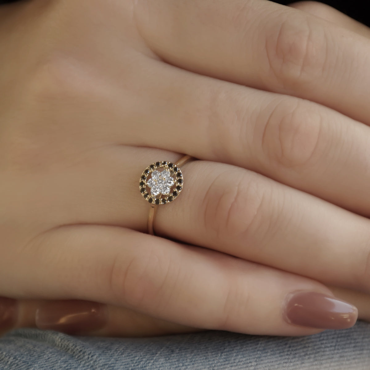 RG1896 Gold Flower Ring with Black and Clear Diamond combination