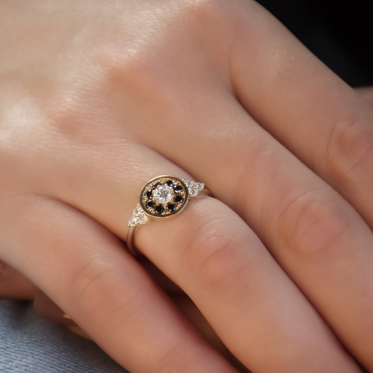 RG1897 Elegant Gold Flower Ring with Black and Clear Diamonds