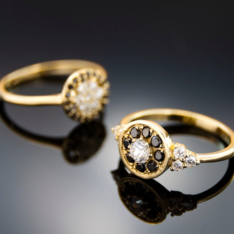 RG1897 Elegant Gold Flower Ring with Black and Clear Diamonds