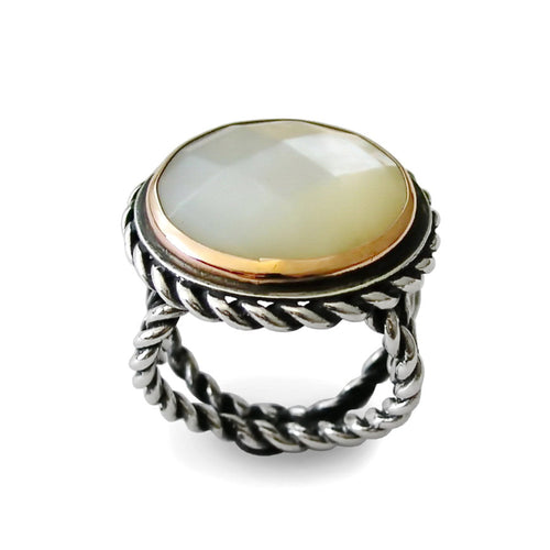 R1561 Mother of Pearl Gold and Silver rope ring