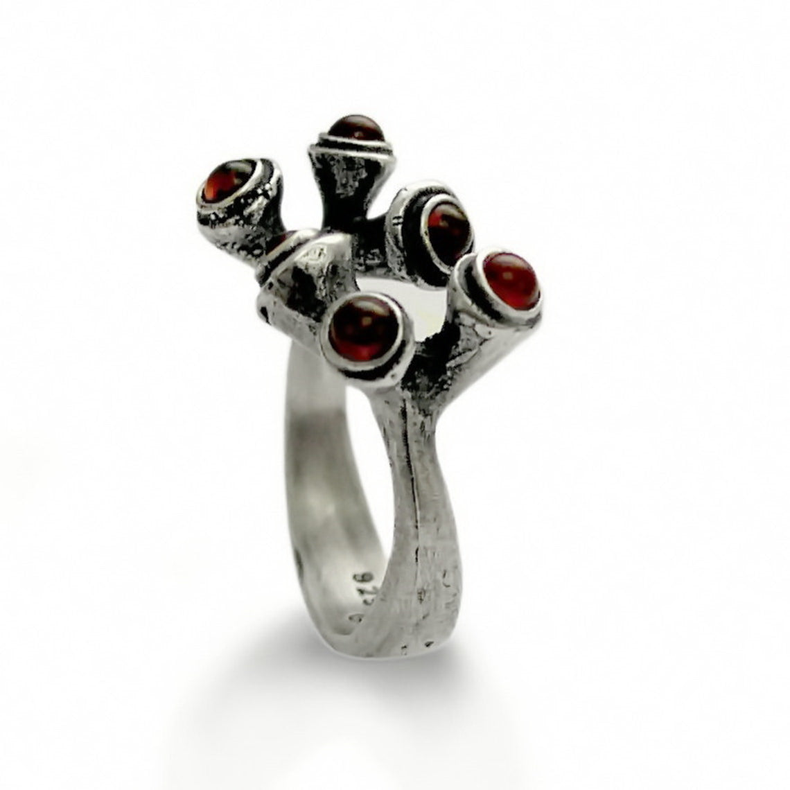 R1373 Garnets open ring