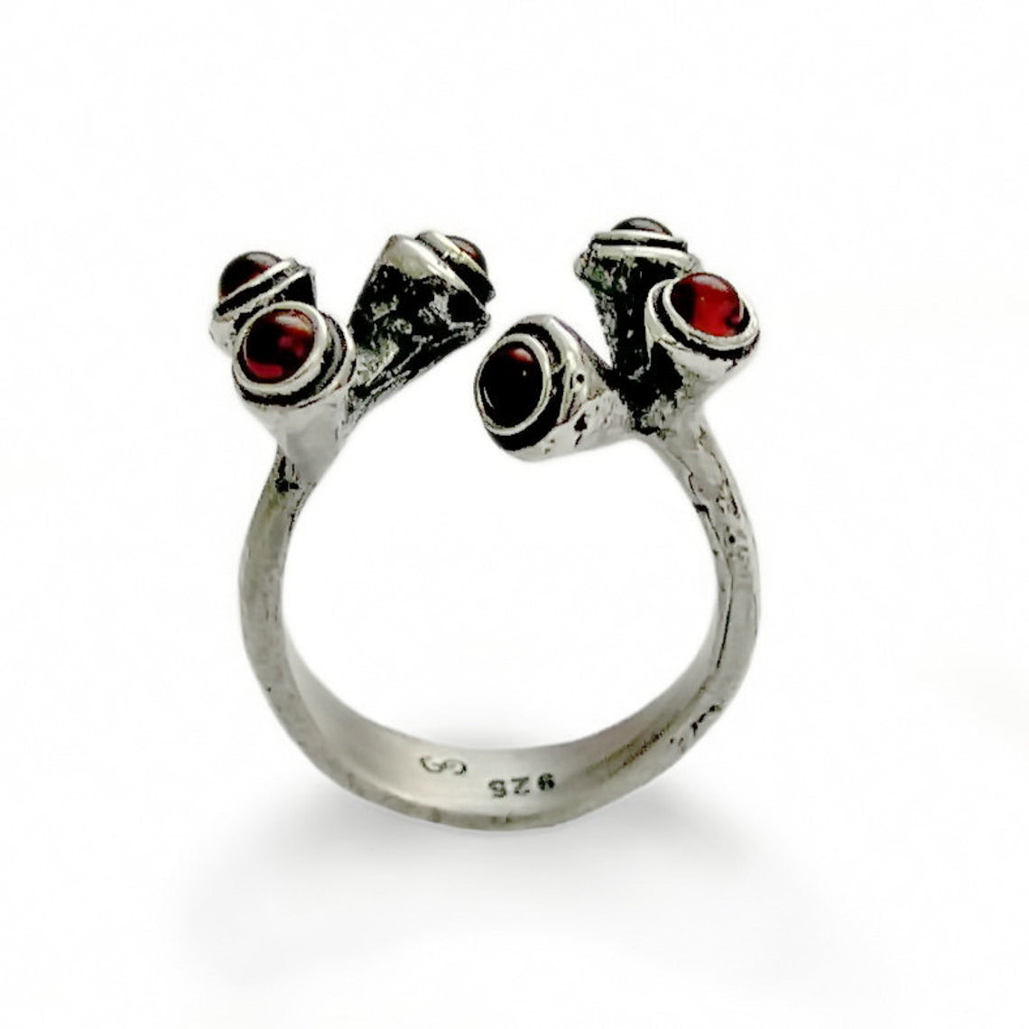 R1373 Garnets open ring