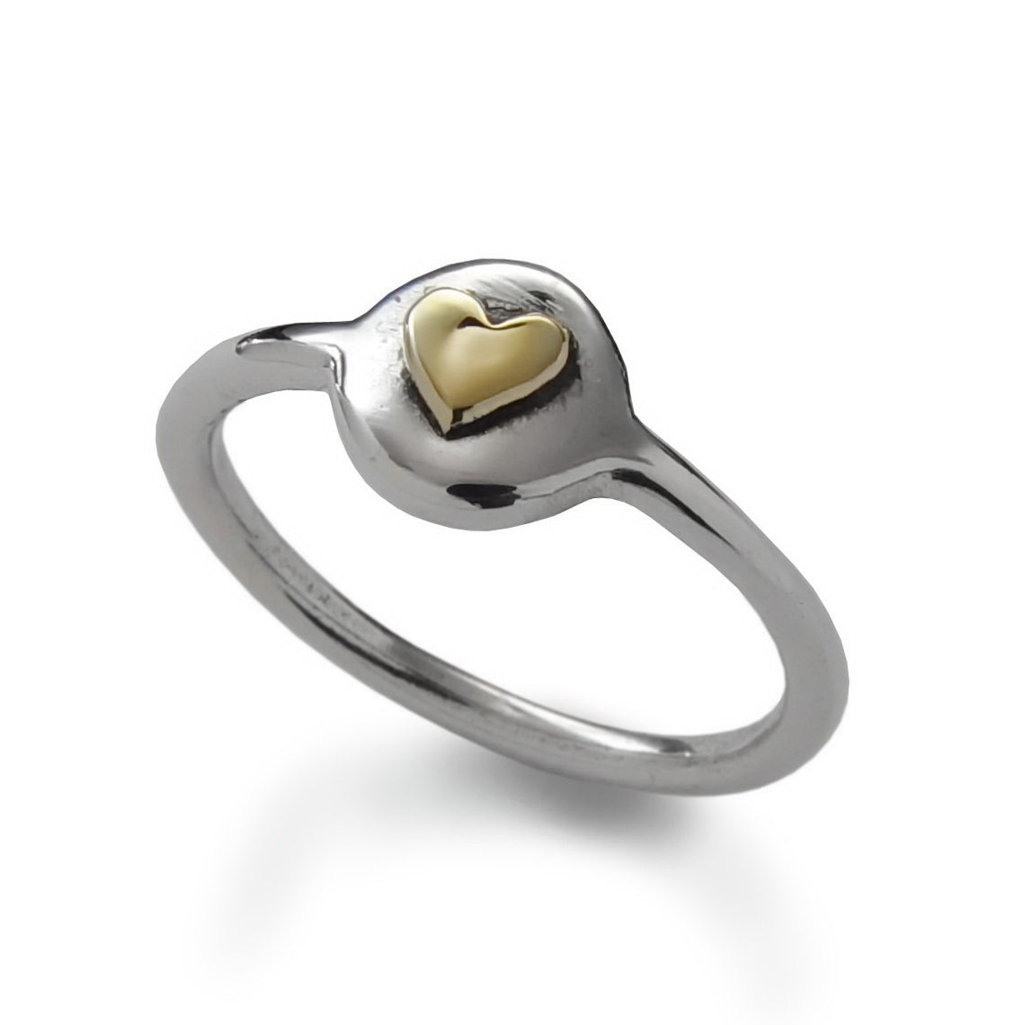 R1787B Dainty heart ring